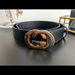 NEW Gucci Black Calfskin Belt - gold/silver plated